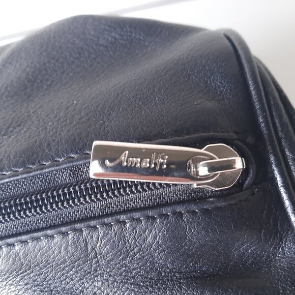 Amalfi - Black Leather Handbag - Picture 13 of 13